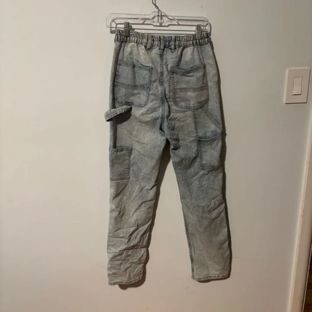 Ardene Mom Cargo High Rise Light Wash Elastic Waist Jeans Size S